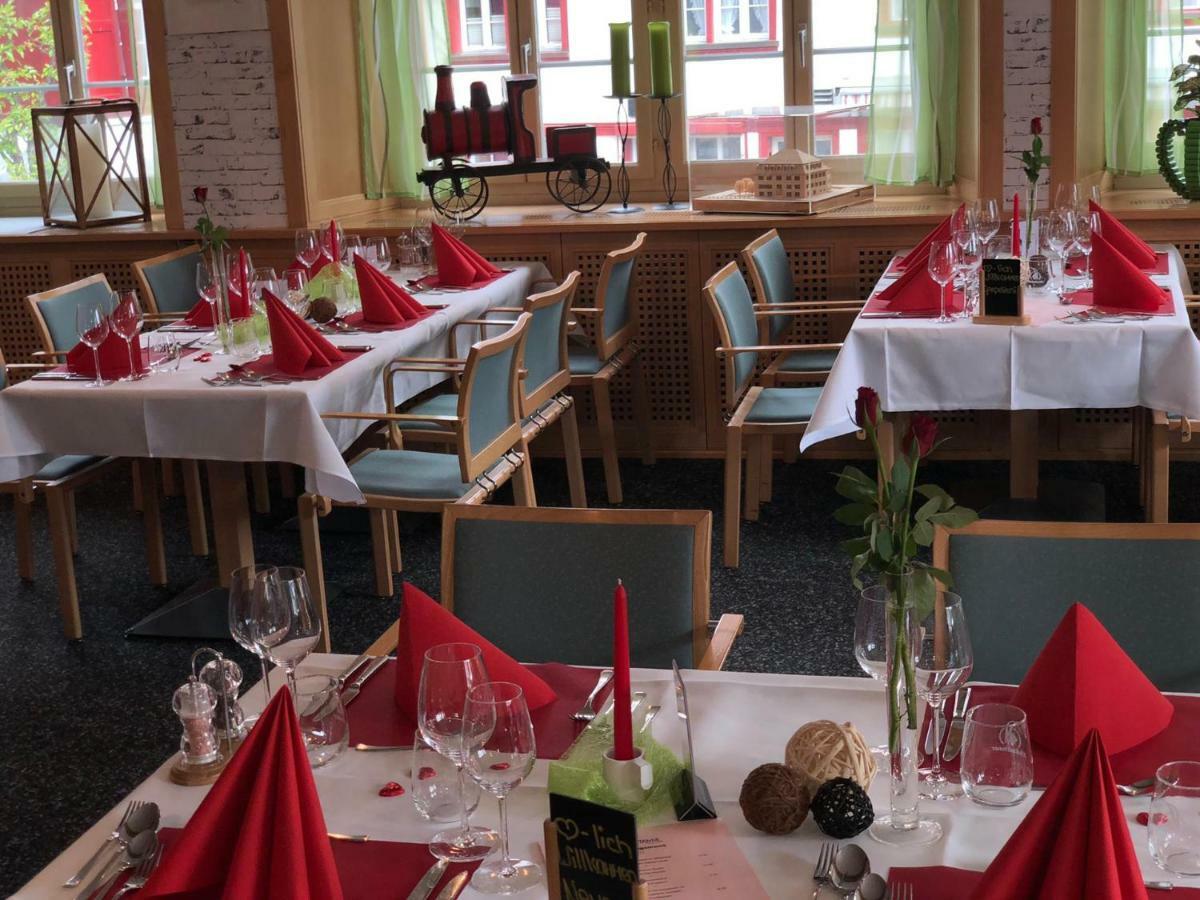 Gasthaus Zur Tanne Hotel Bauma Exterior foto